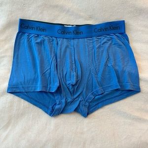 Men’s Calvin Klein Trunks - Size Medium